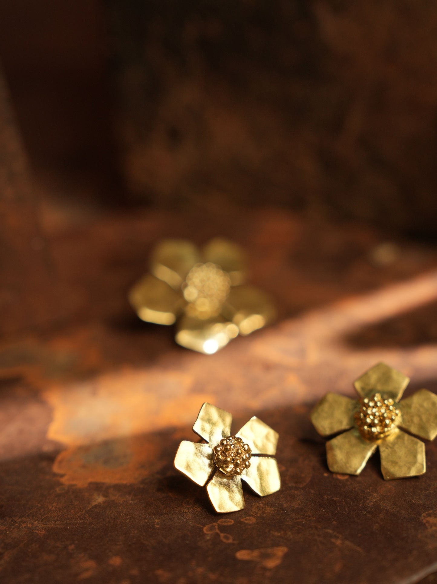 Christine Bekaert Jewelry Earring The Everbloom Large Studs