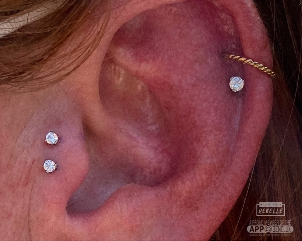 tragus piercing helix knokke belgium