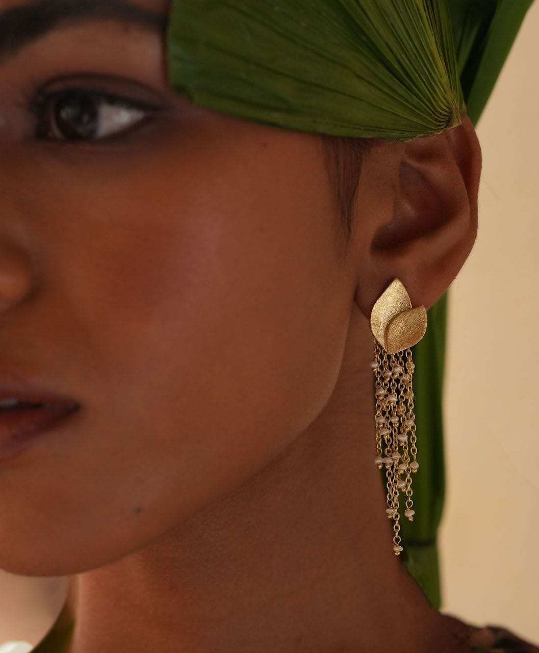 Christine Bekaert Jewelry Earring The Spring Dance Earrings - White Moonstone