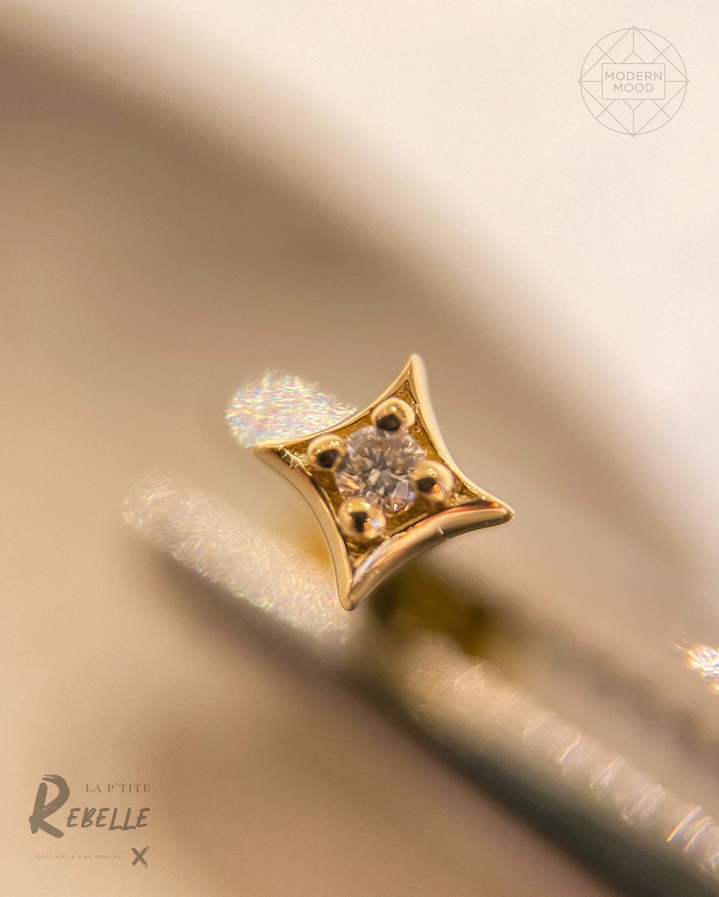 Modern Mood Body Jewelry Diamond Zara